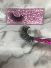 Load image into Gallery viewer, Mink Eyelash Essential bundle