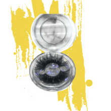 Load image into Gallery viewer, &quot;Marilyn&quot; Real 25mm Mink Lashes

